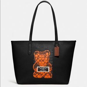 AUTHENTIC Coach City Zip Vandal Gummy Tote